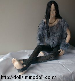 Doll in knit